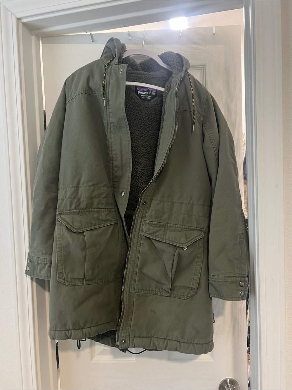 Patagonia Olive Hooded Sherpa Parka - Picture 1 of 3